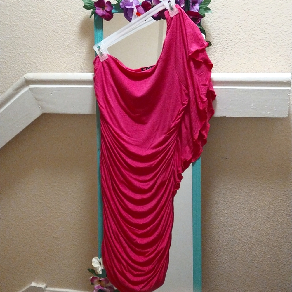 Mini deep pink dress